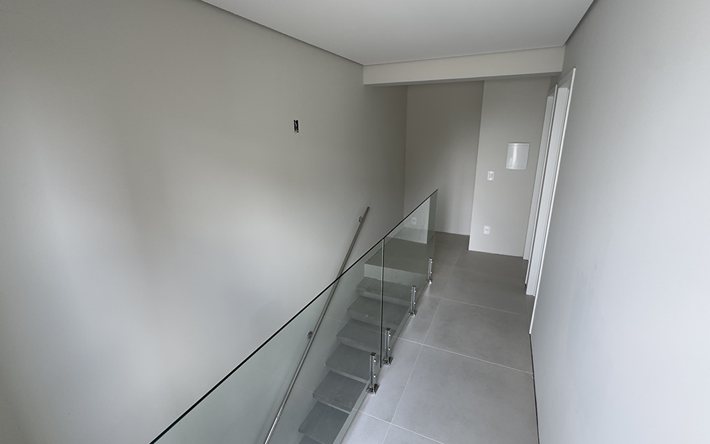 Cobertura Duplex à Venda no Guabirotuba - Curitiba - Corredor 2° Piso 02 SGN44 - Daol Empreendimentos